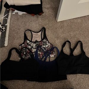 Bundle of size 6 Lululemon sports bras